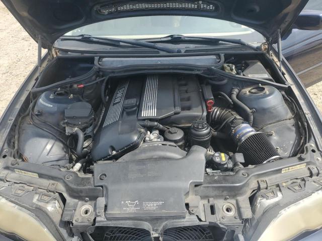 Photo 11 from auction – 2003 BMW 330 I with VIN WBAEV53493KM30280