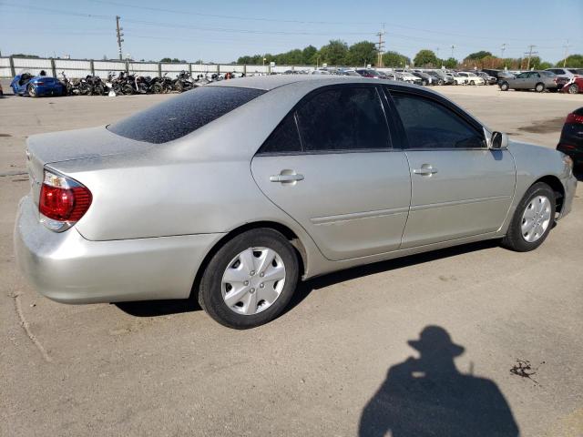 Photo 3 from auction – 2005 TOYOTA CAMRY LE with VIN 4T1BE32K75U431358