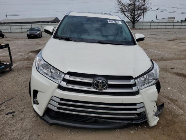 Photo 5 from auction – 2019 TOYOTA HIGHLANDER with VIN 5TDJZRFH7KS623983
