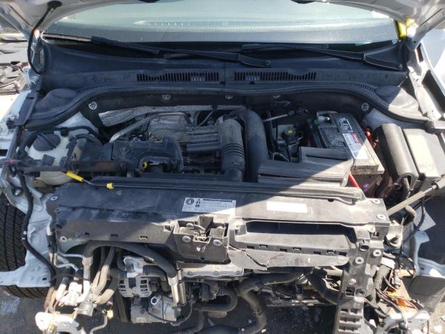 Photo 11 from auction – 2017 VOLKSWAGEN JETTA S with VIN 3VW2B7AJ1HM242532