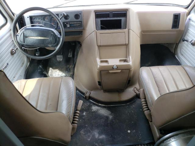 Photo 8 from auction – 1994 CHEVROLET G10 with VIN 1GCDG15ZXRF144630