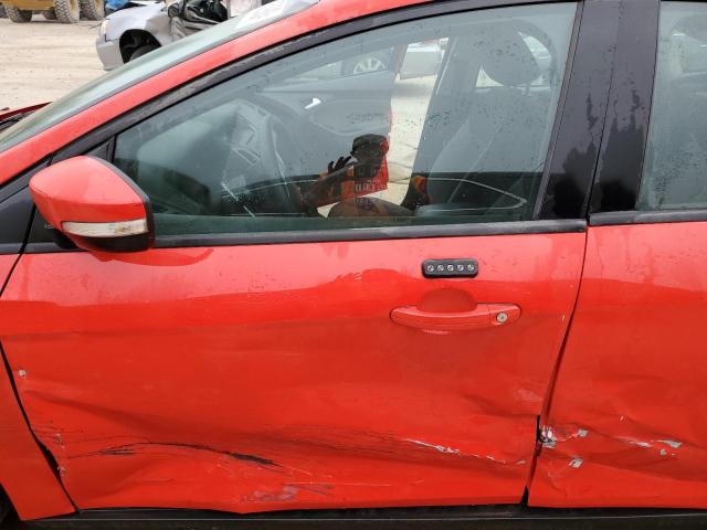 Photo 7 from auction – 2014 FORD FOCUS SE with VIN 1FADP3F24EL438961