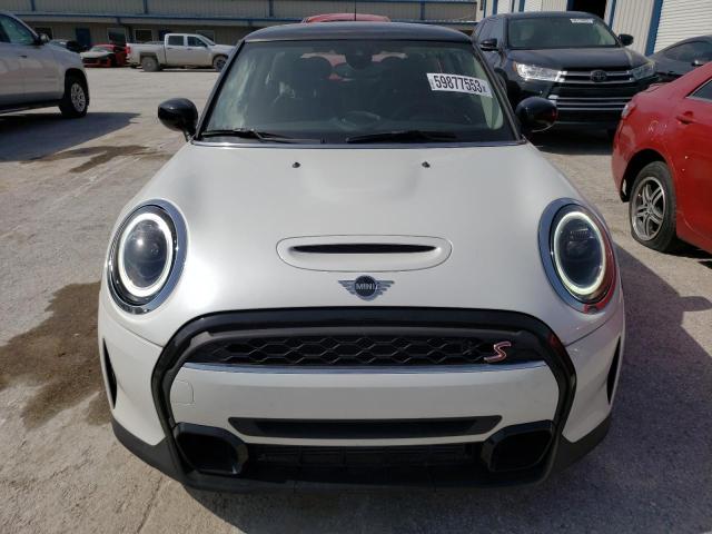 Photo 5 from auction – 2023 MINI COOPER S with VIN WMW53DH02P2T82259