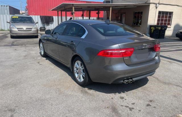 Zdjęcie 3 z aukcji – 2017 JAGUAR XE PREMIUM z VIN SAJAD4BN7HA970962