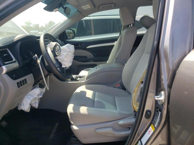 Photo 7 from auction – 2018 TOYOTA HIGHLANDER with VIN 5TDZARFH5JS033970