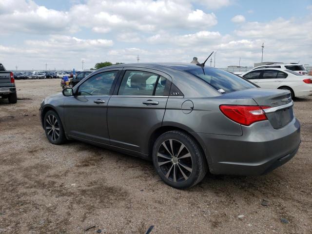 Photo 2 from auction – 2013 CHRYSLER 200 TOURIN with VIN 1C3CCBBB8DN546802