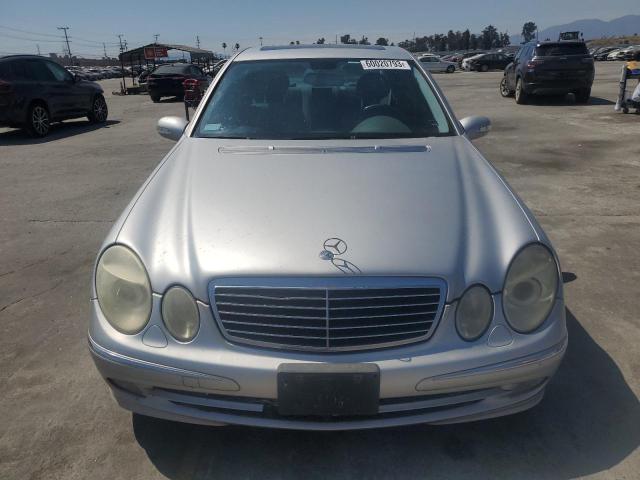 Photo 5 from auction – 2005 MERCEDES-BENZ E 500 with VIN WDBUF70J05A613463