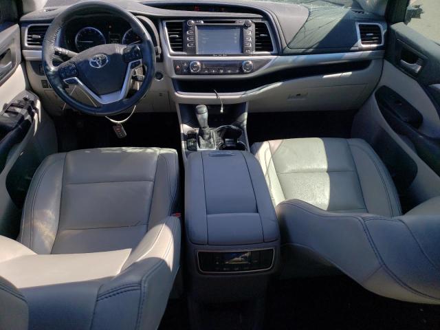 Photo 8 from auction – 2017 TOYOTA HIGHLANDER with VIN 5TDJZRFH6HS517792