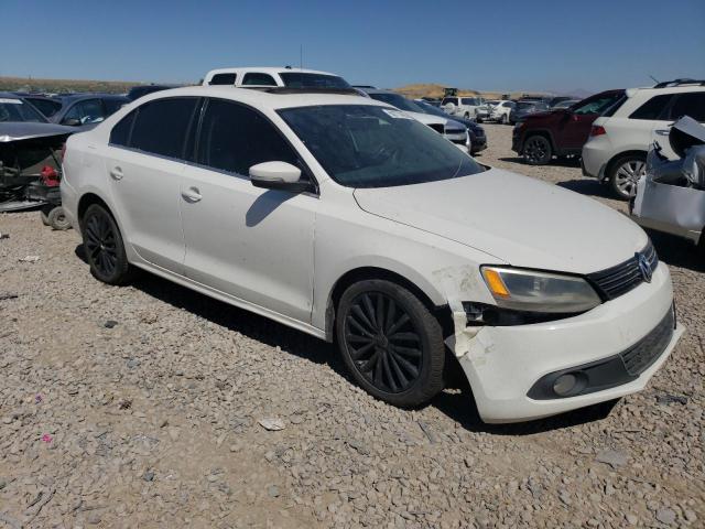 Photo 4 from auction – 2011 VOLKSWAGEN JETTA SEL with VIN 3VWLZ7AJ9BM079507