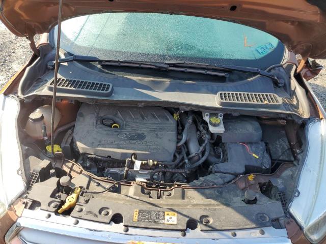 Photo 11 from auction – 2017 FORD ESCAPE SE with VIN 1FMCU9GD0HUD15136