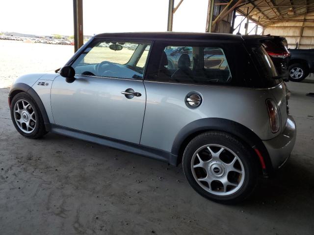 Photo 2 from auction – 2004 MINI COOPER S with VIN WMWRE33464TD80622