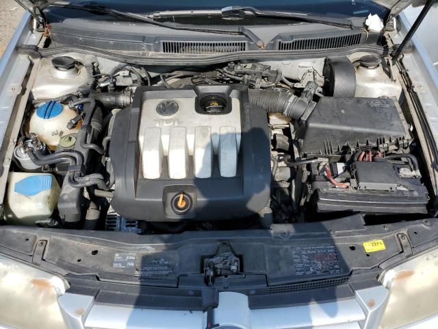 Photo 11 from auction – 2005 VOLKSWAGEN JETTA with VIN 3VWSR69M45M051560