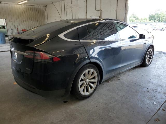 Photo 3 from auction – 2017 TESLA MODEL X with VIN 5YJXCBE2XHF040627