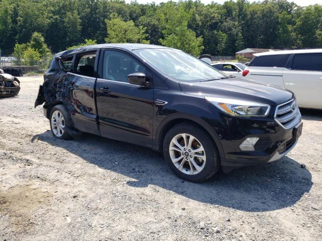 Photo 4 from auction – 2019 FORD ESCAPE SE with VIN 1FMCU9GD1KUB81051