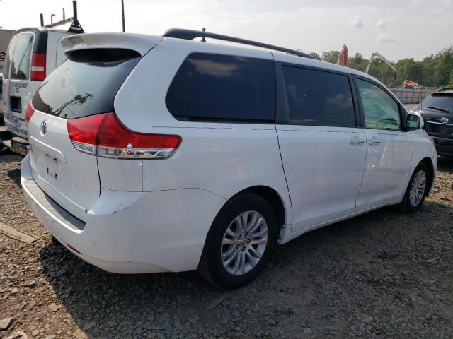 Photo 3 from auction – 2012 TOYOTA SIENNA XLE with VIN 5TDYK3DC3CS256959