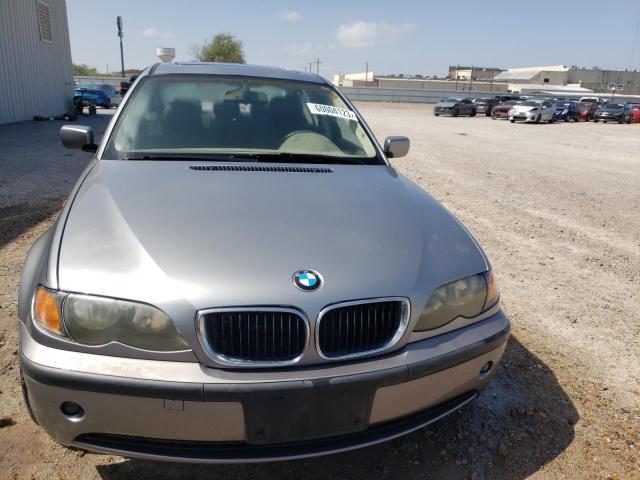 Photo 5 from auction – 2003 BMW 325 I with VIN WBAET37403NJ34843