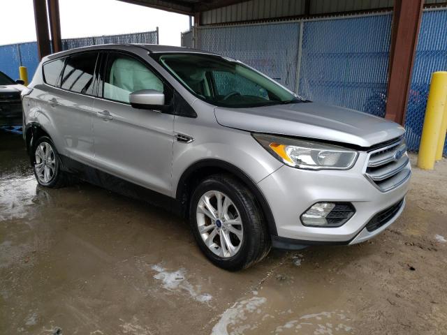 Photo 4 from auction – 2017 FORD ESCAPE SE with VIN 1FMCU0GD7HUC31598