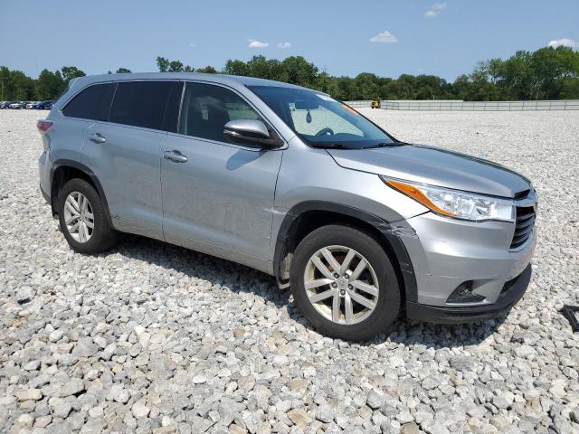 Photo 4 from auction – 2015 TOYOTA HIGHLANDER with VIN 5TDBKRFH5FS076419