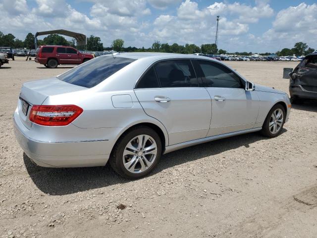 Photo 3 from auction – 2011 MERCEDES-BENZ E 350 with VIN WDDHF5GB0BA274968