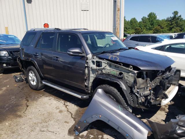 Photo 13 from auction – 2018 TOYOTA 4RUNNER SR with VIN JTEBU5JR7J5599955