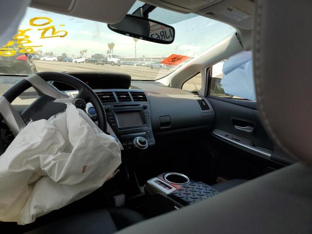 Photo 8 from auction – 2012 TOYOTA PRIUS V with VIN JTDZN3EU1C3036580