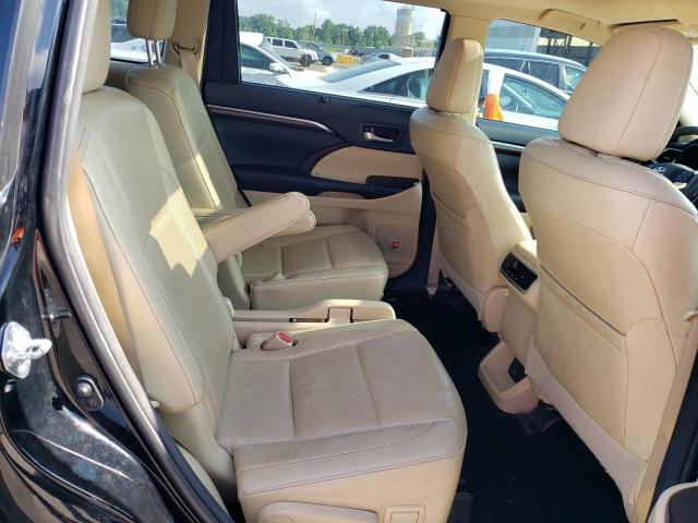 Photo 11 from auction – 2016 TOYOTA HIGHLANDER with VIN 5TDYKRFH3GS126424