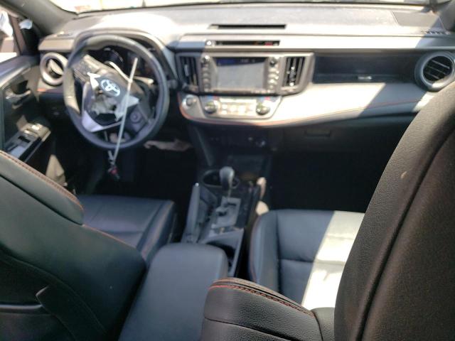 Photo 8 from auction – 2017 TOYOTA RAV4 SE with VIN 2T3JFREV7HW660281