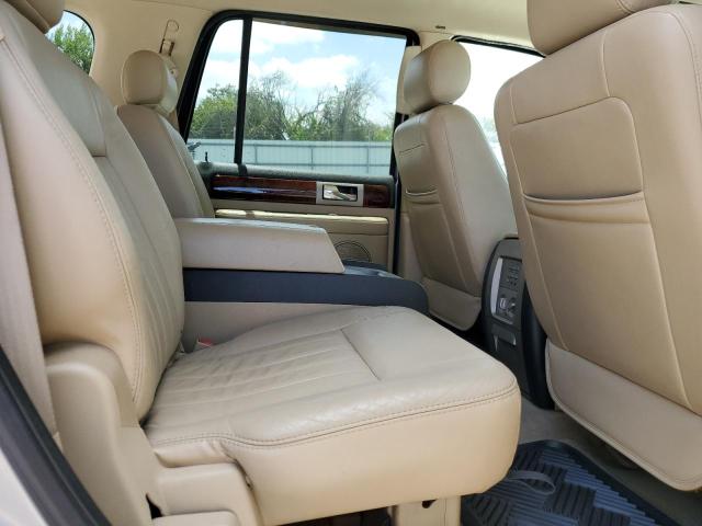 Photo 10 from auction – 2005 LINCOLN NAVIGATOR with VIN 5LMFU28555LJ03908