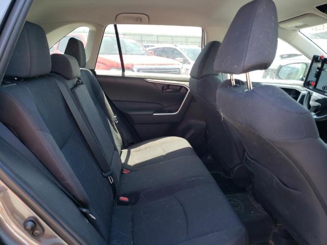 Photo 11 from auction – 2021 TOYOTA RAV4 LE with VIN 2T3F1RFV0MC206355