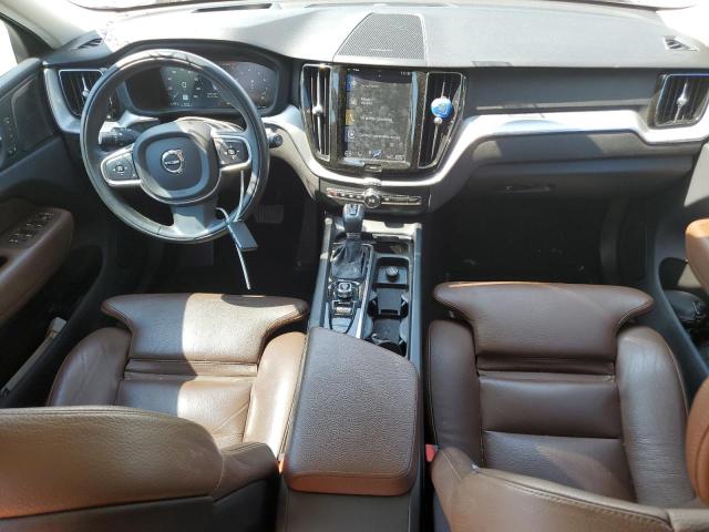 Photo 8 from auction – 2019 VOLVO XC60 T5 MO with VIN LYV102DK1KB233936