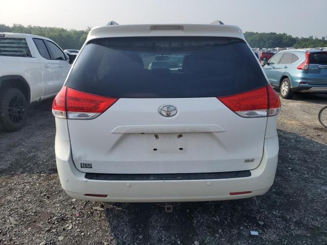 Photo 6 from auction – 2013 TOYOTA SIENNA XLE with VIN 5TDYK3DC4DS296310