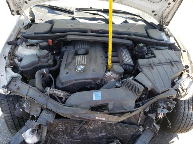 Photo 11 from auction – 2010 BMW 328 I SULE with VIN WBAPH5C54AA439657
