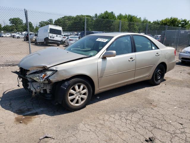 TOYOTA CAMRY LE 2002 with VIN 4T1BE32K22U585245 - Photo from auction