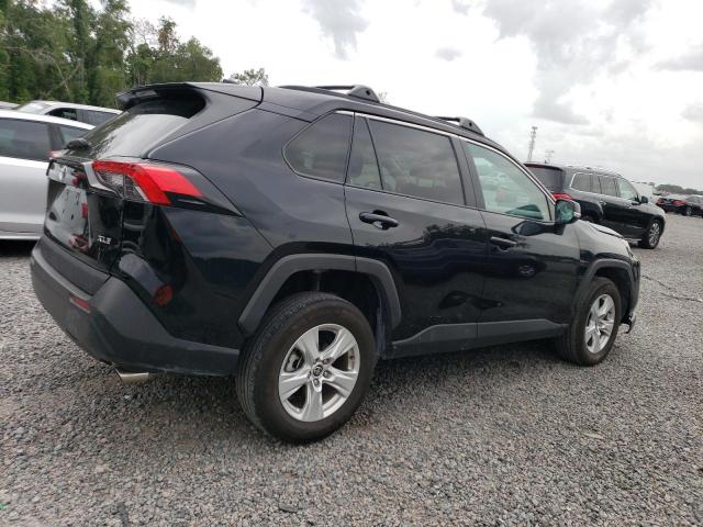 Photo 3 from auction – 2021 TOYOTA RAV4 XLE with VIN 2T3W1RFV2MW139983