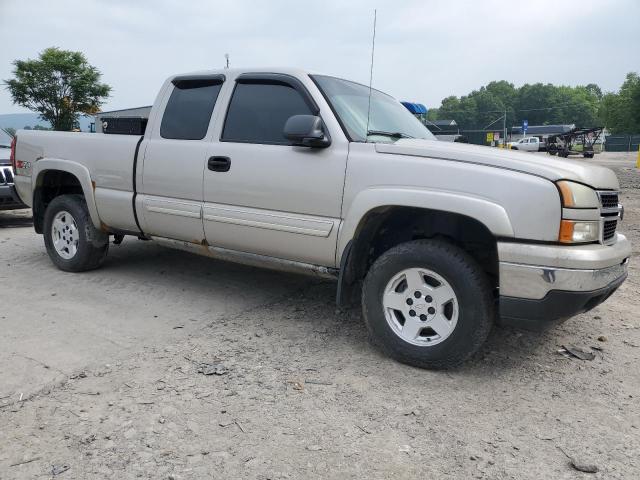 Photo 4 from auction – 2006 CHEVROLET SILVERADO with VIN 1GCEK19B86Z194405