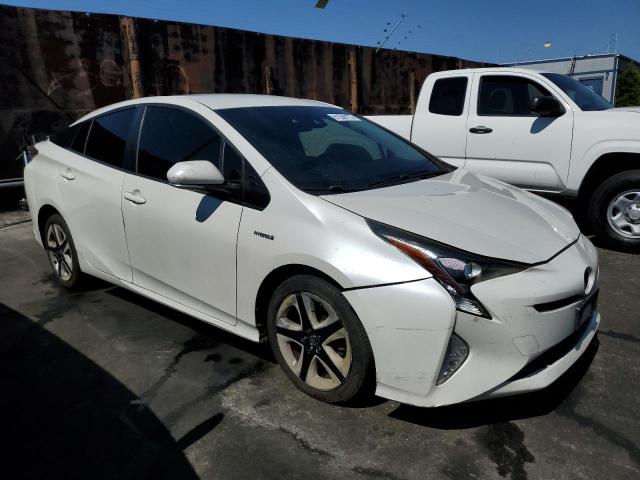 Photo 4 from auction – 2016 TOYOTA PRIUS with VIN JTDKARFUXG3022651