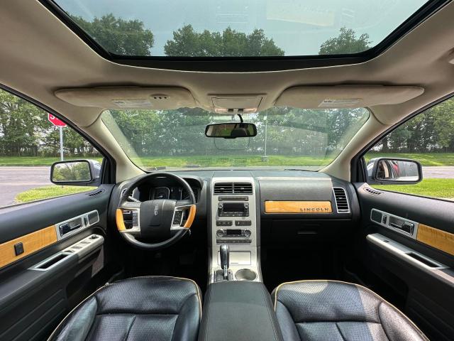 Photo 9 from auction – 2009 LINCOLN MKX with VIN 2LMDU88C39BJ04822