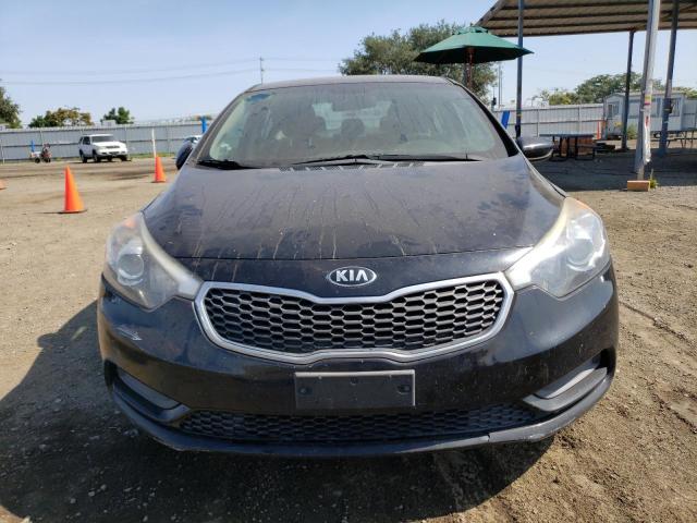 Photo 5 from auction – 2016 KIA FORTE LX with VIN KNAFK4A64G5617927