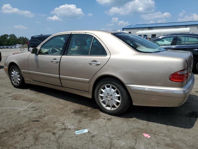 Photo 2 from auction – 2001 MERCEDES-BENZ E 320 with VIN WDBJF65J61B237443