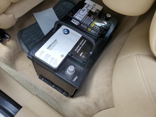 Photo 13 from auction – 2013 BMW X1 SDRIVE2 with VIN WBAVM1C56DVW43398