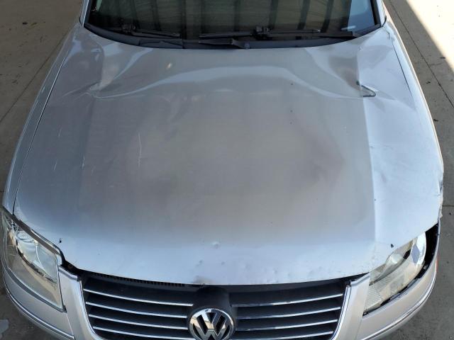 Photo 11 from auction – 2003 VOLKSWAGEN PASSAT GLX with VIN WVWRH63B03P185095