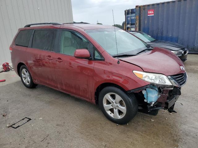 Photo 4 from auction – 2013 TOYOTA SIENNA LE with VIN 5TDKK3DC3DS372900