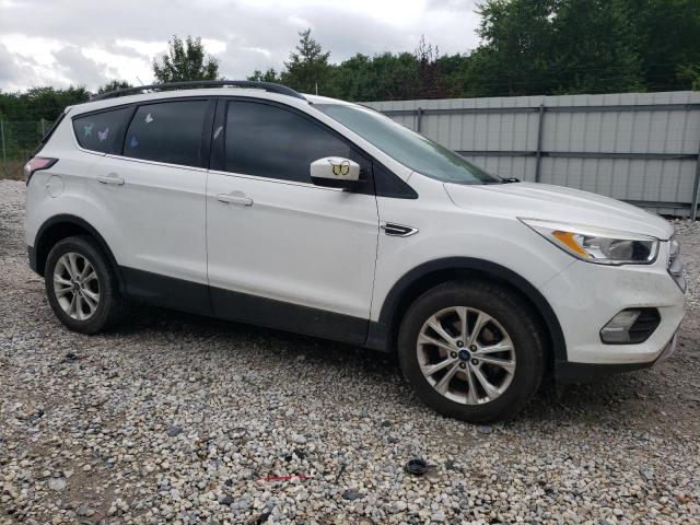 Photo 4 from auction – 2018 FORD ESCAPE SE with VIN 1FMCU0GD4JUB61662
