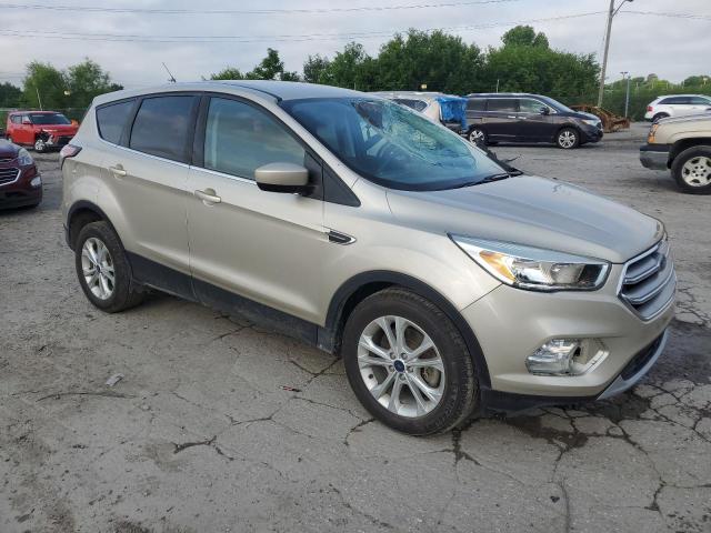 Photo 4 from auction – 2017 FORD ESCAPE SE with VIN 1FMCU9GD3HUC46653