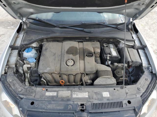 Photo 11 from auction – 2012 VOLKSWAGEN PASSAT SE with VIN 1VWBP7A30CC018343