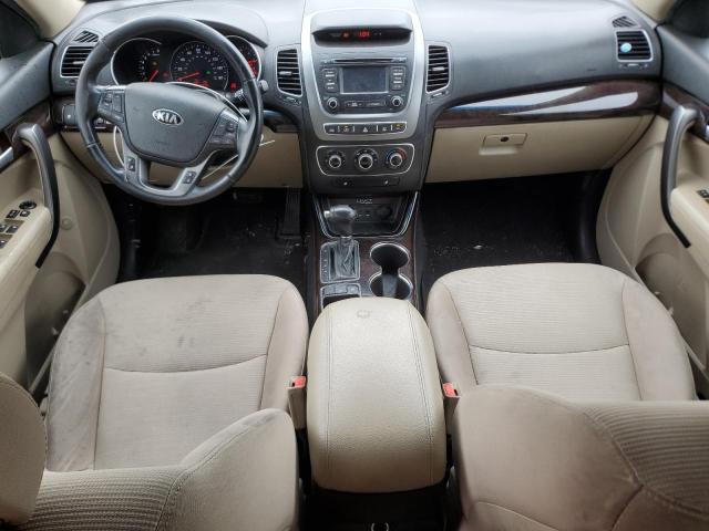 Photo 8 from auction – 2015 KIA SORENTO LX with VIN 5XYKTCA63FG586264