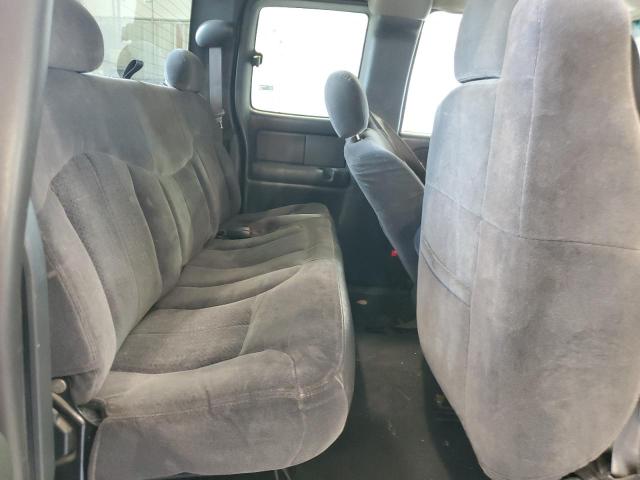 Photo 10 from auction – 2002 CHEVROLET SILVERADO with VIN 2GCEK19T221158298
