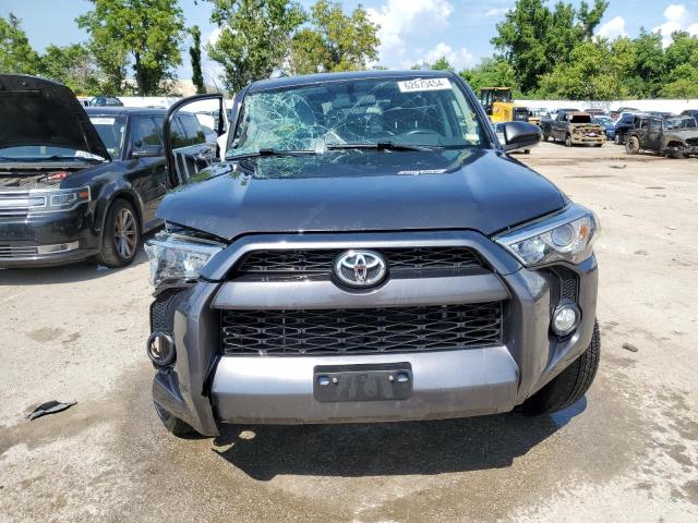 Photo 5 from auction – 2015 TOYOTA 4RUNNER SR with VIN JTEBU5JR5F5276222