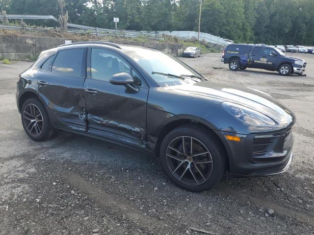 Photo 4 from auction – 2024 PORSCHE MACAN BASE with VIN WP1AA2A58RLB07654