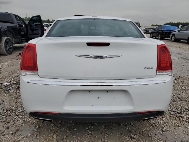 Photo 6 from auction – 2019 CHRYSLER 300 LIMITE with VIN 2C3CCAEG8KH559931